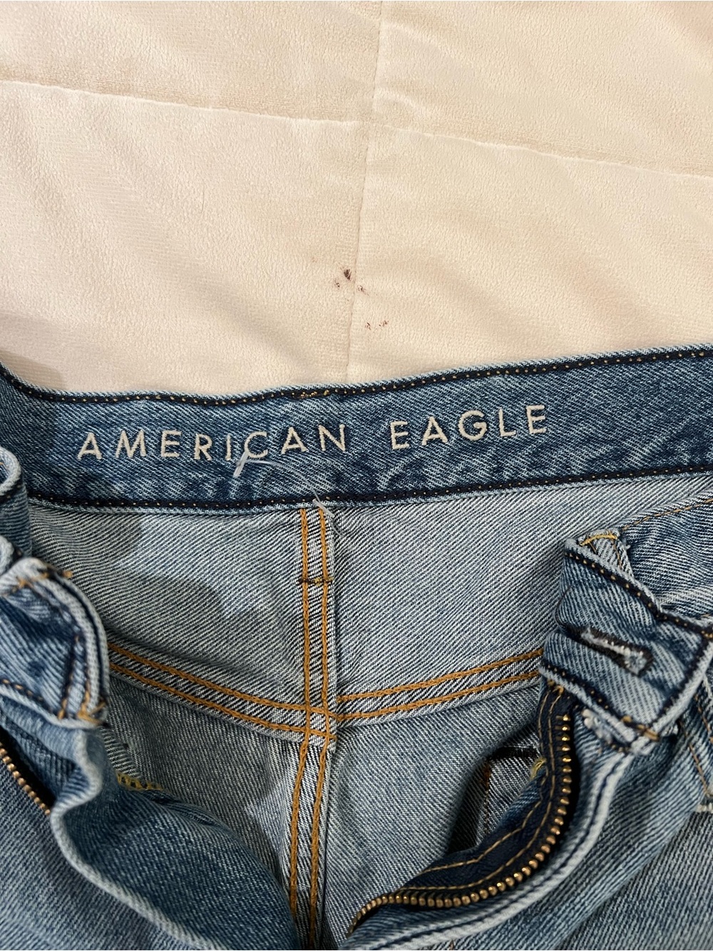 NWOT American Eagle Baggy Jort | Denim Light Faded Washed | Size 34 - Picture 13 of 13